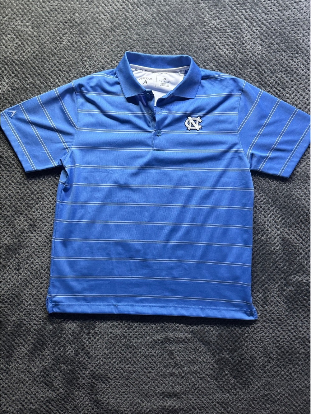 North Carolina Carolina Tar Heels Antigua Men’s XL pole 614